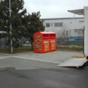 Oranžové kontejnery v mrazech mohou zachránit život - Kontejner Potex