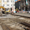Na Malostranské probíhá výměna kolejnic za nové - Praha 1 Malostranská doprava omezený Výměna kolejnic
