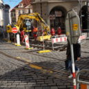 Na Malostranské probíhá výměna kolejnic za nové - Praha 1 Malostranská doprava omezený Výměna kolejnic