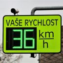 Rychlost budou v Dobříši hlídat už dva radary. Kde se dát pozor? - Speed limit radar