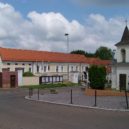 Boj s radnicí v Dolních Chabrech nebere konce. Aktivistka ostře zkritizovala články vedení městské části - Dolní Chabry, úřad