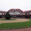 V Psárech se děti učí v cukrárně i rockovém klubu. Nyní zde vyroste škola za 250 milionů - dav