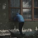 Neznámý zloděj vykradl sklep v Příbrami. Dostal chuť na šampus? - Zloděj, urbex