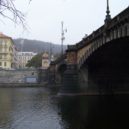 Překvapivé zjištění: Praha 5 je znečištěná kvůli emisím z lodí - most legií a janáčkovo nábřeží wikimedia commons