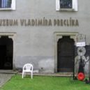 Sochy Nepraše a Preclíka na Barrandově - 6 bechynský zámek, tip na výlet