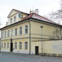 Hostinec U Brabců v centru Prahy 9 - Barokní fara
