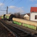 Prohlédněte si nehody na železnici - Radotín vykolejený vlak
