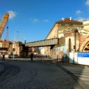 Jeřáby sundávali železniční most na Negrelliho viaduktu - Negrelliho viadukt železniční most Praha 8 Karlín