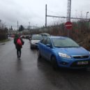 Hořované se vzbouřili proti omezení vlakových spojů - Hořovice, petice, vlaky