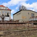 Radotín – bývalé zahradnictví - Bývalé radotínské zahradnictví_ 1 – zdroj foto mcpraha16.cz
