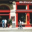 První Mekáč do Česka dorazil v roce 1992 - mcdonald retro