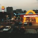 První Mekáč do Česka dorazil v roce 1992 - mcdonald retro