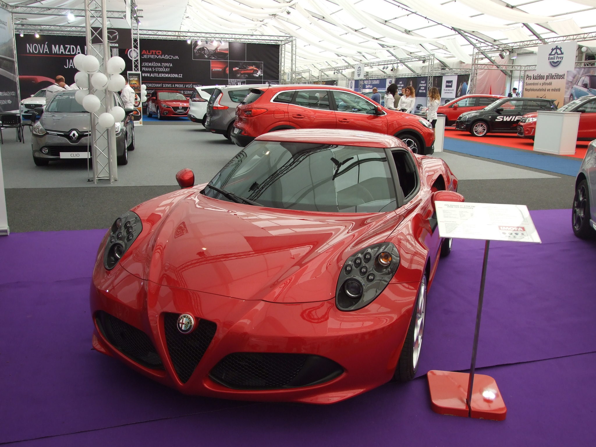 Letošní Autoshow láká na dvacet premiér. Chybět nebude ani trenažér dopravní nehody