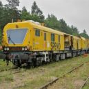 Trať Radotín Dobřichovice - Brousící souprava SPENO RR40-MF2 – foto SŽDC