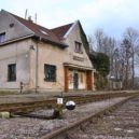Lokálka Mochov-Čelákovice - Vlaková zastávka Mochov – foto Pražská integrovaná doprava
