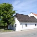 Odolka Zawadská Zbořil - rodný-dům-Vítězslava-Hálka-2-foto-web-odolenavoda.cz_