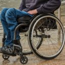 Jaké jsou rezervy sociálního systému? Těžko se žije postiženým i samoživitelkám - Hendikep, postižený