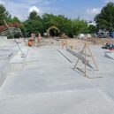 Skateboardistům roste na Babě moderní hřiště - Skateboardistům roste na Babě moderní hřiště