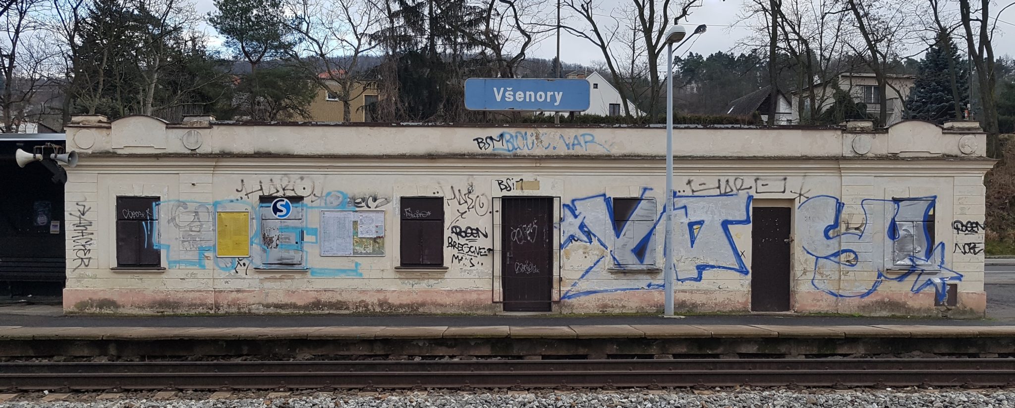 Staniční budova Všenory