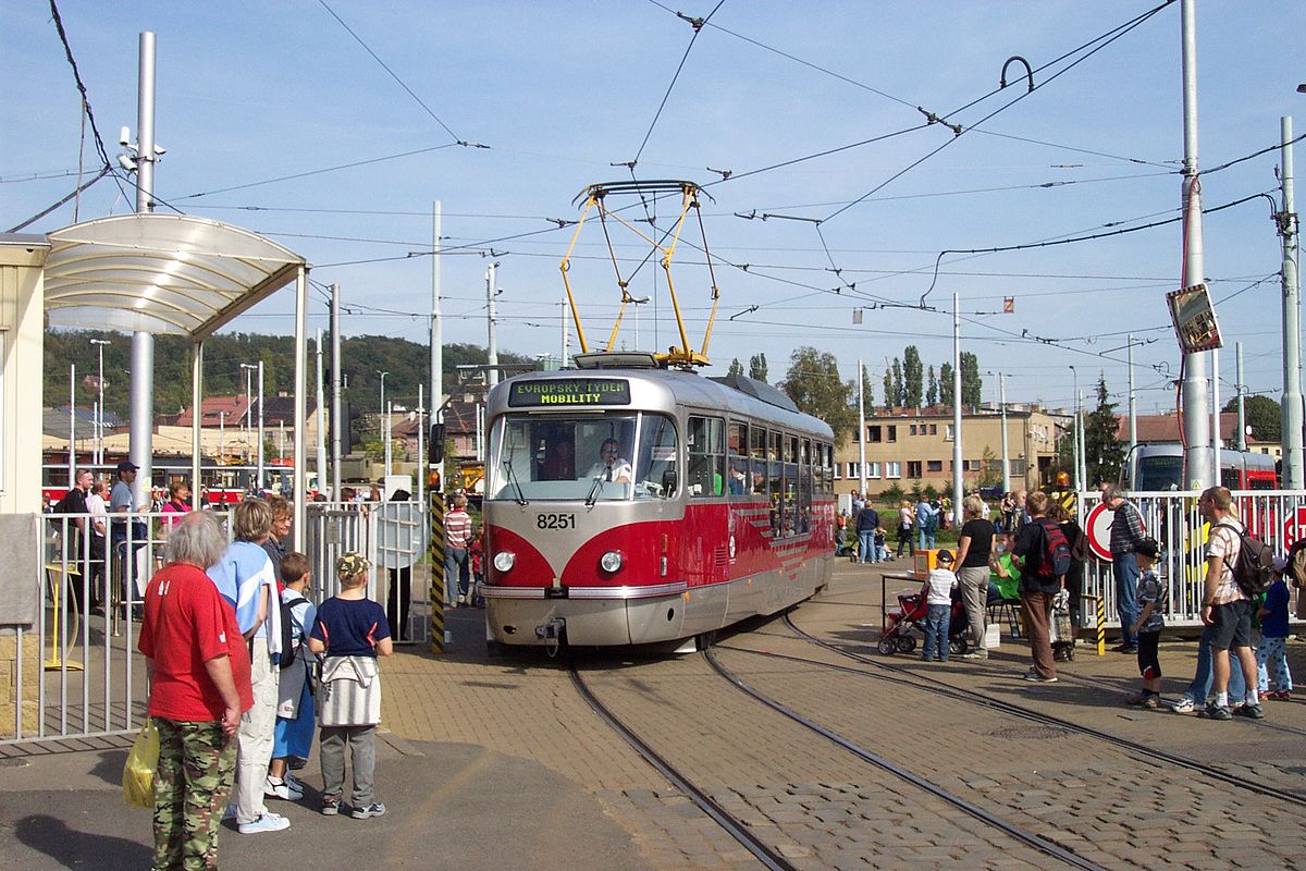 Dopravní podnik v sobotu otevře brány pro veřejnost