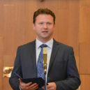 Dekrety obcím – vlajky a znaky - Předseda Poslanecké sněmovny Radek Vondráček – foto archiv PSP ČR