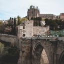 Dovolená na podzim - ancient-arch-bridge-architecture-943507