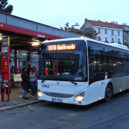 Patnáctimetrový autobus v Praze - DSC01179-16w