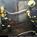 Zásah hasičů v Radotíně, kde hořel skleník - Hašení požáru v Radotíně 2 – foto Leoš Kučera – Oddělení dokumentace HZS Praha 2018