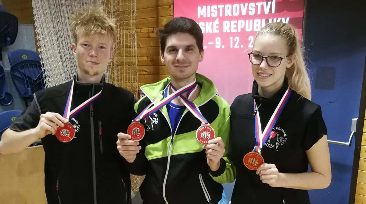 Čtyři bronzové medaile na mistrovství v karate