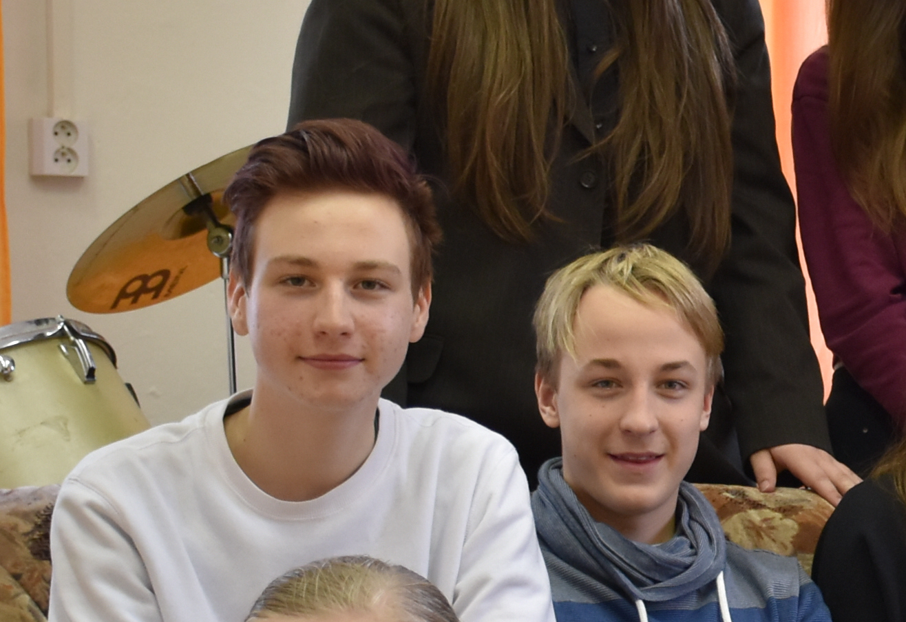 Studenti našli naditou obálku s penězi, vrátili ji