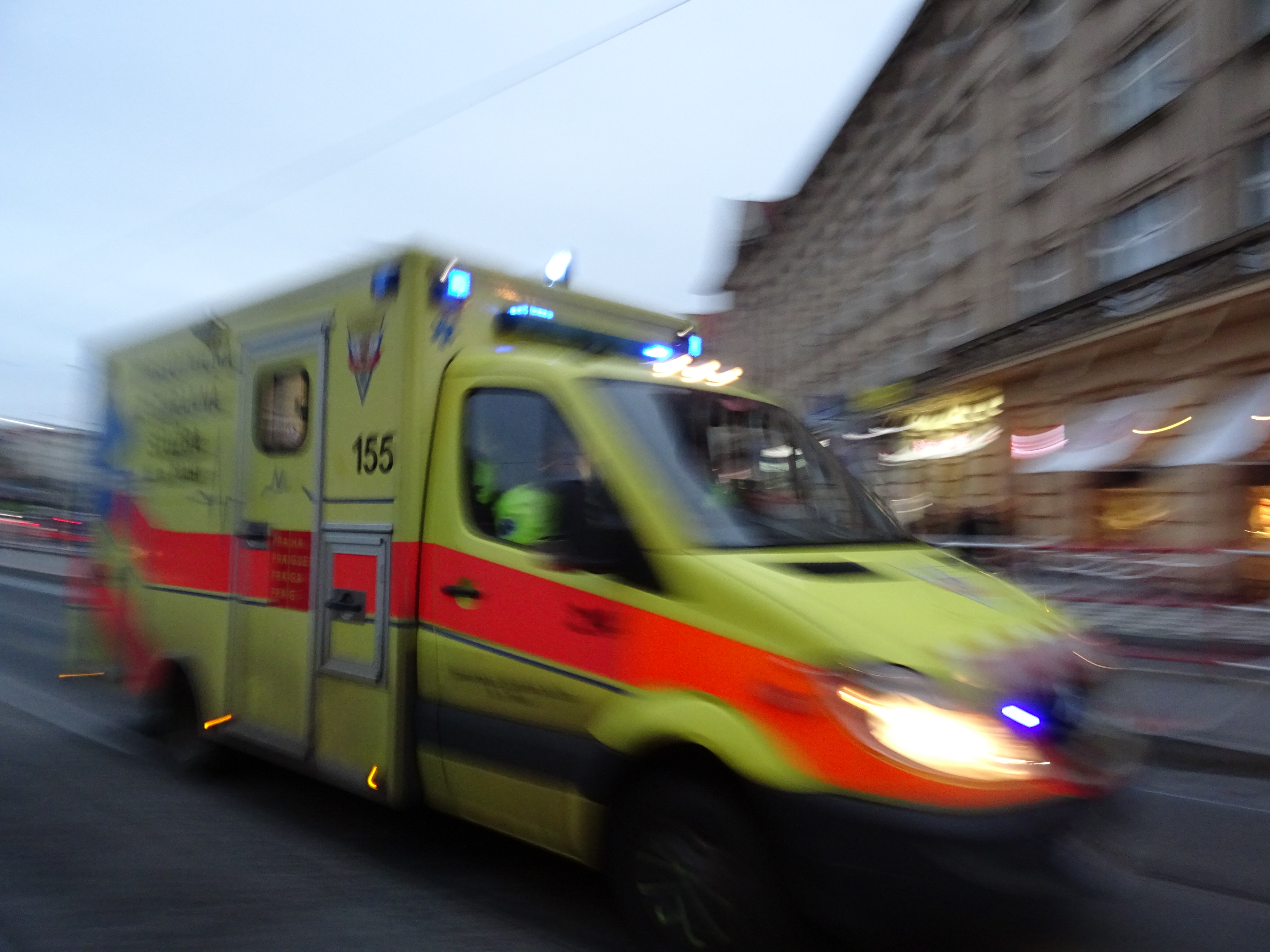 Klinická smrt nemusí být konec. Loni se pražských záchranářům podařilo vrátit tři stovky lidí zpět