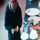 Zloděj ukradl mobil - ViewImage (3)