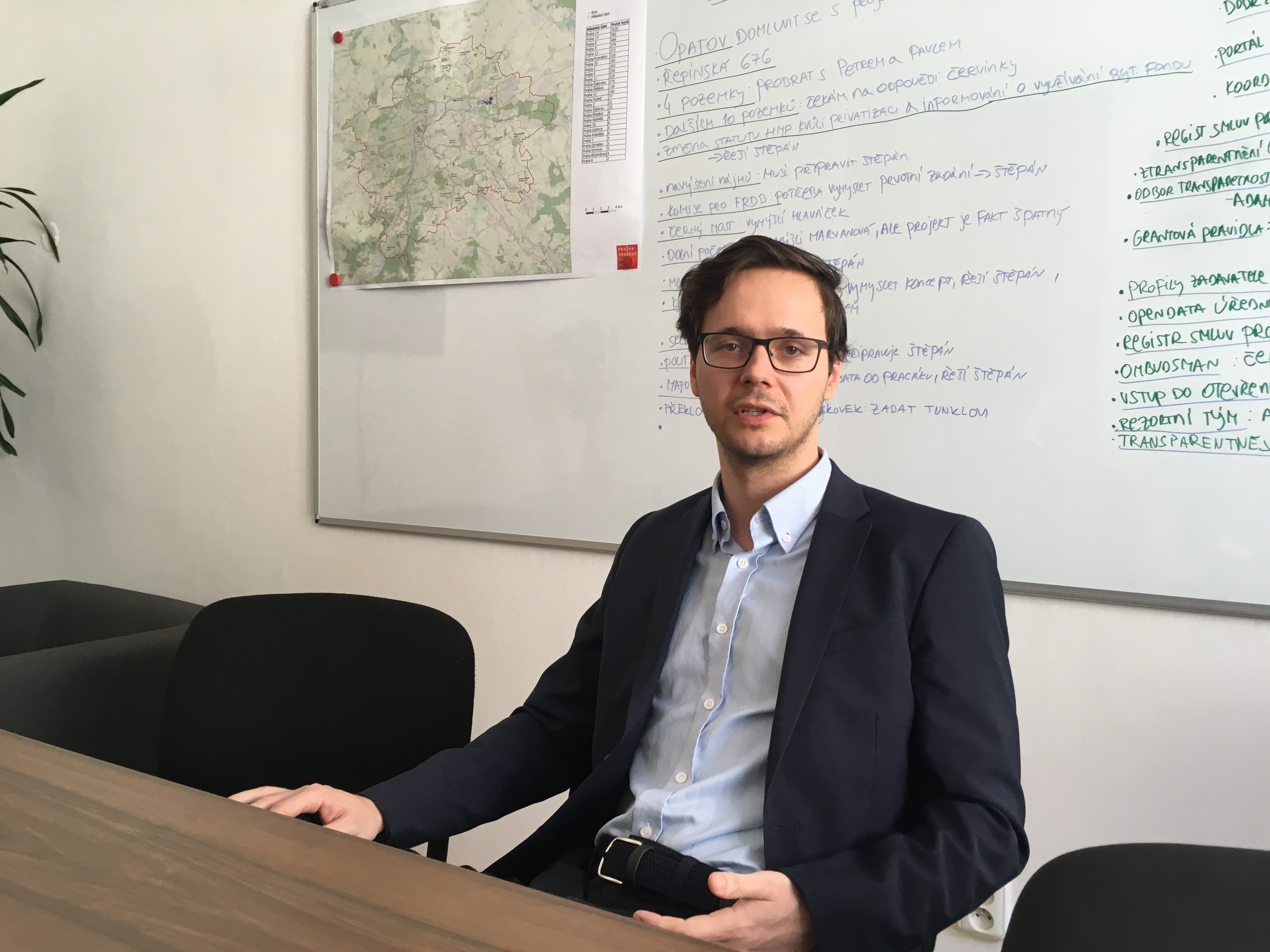 Adam Zábranský (Piráti): Zdanění prázdných bytů nikdy nenavrhneme