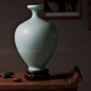 Výstava porcelánu, hedvábí a čaje z provincie Zhejiang - porcelan vaza