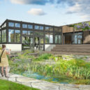 Místo betonové plochy Botanické centrum - rašeliniště