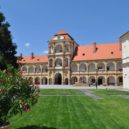 Zámek Moravská Třebová - 1238944_684895494858810_1656702132_n