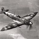 Heinkel He 178 - 220px-Spitfire_VII_Langley_USA