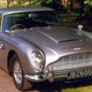 Sean Connery - Aston Martin DB5 – auto Jamese Bonda z filmu Goldfinger – wikipedie