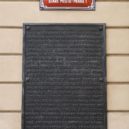 Dobytí Prahy Jiříkem z Poděbrad roku 1448 - Deska na místě bývalého Králova dvora, kde Jiří z Poděbrad 17 let pobýval a kde také zemřel – wikipedie
