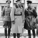 Přepadení Polska Německem 1. září 1939 - Heinz Guderian a Semjon Krivošejn zdraví společnou přehlídku Wehrmachtu a Rudé armády v Brestu 22. září 1939 . wikipedie