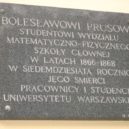 Bolesław Prus - Pamětní deska na Varšavské univerzitě (‚Pałac Kazimierzowski‘) – wikipedie