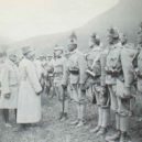 Bitva u Doboje 1878 - Příslušníci bosensko-hercegovinské pěchoty s tradičními fezy – wikipedie