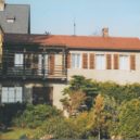 Vila Františky Plamínkové v Černošicích - ZAPAD FOTO OTVIRAK Žil jsem ve vile Františky Plamínkové, vzpomíná černošický lékař – vila z 60 let kdy už byla v majetku MUDr. Poňky – foto archiv Jiřího Poňky uvodni