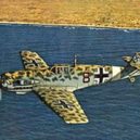 Erich Hartmann - 220px-Me_109E-4Trop_JG27_off_North_African_coast_1941