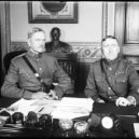 Generál Pershing - Generál John J. Pershing (vlevo) – commons.wikimedia