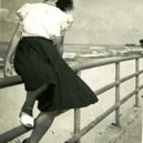 Twiggy - PikiWiki_Israel_4055_A_girl_on_the_beach