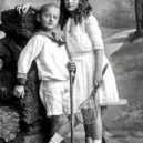 Leni Riefenstahlová - Sourozenci Heinz ( a Leni Riefenstahl ) v roce 1914; commons-wikimedia
