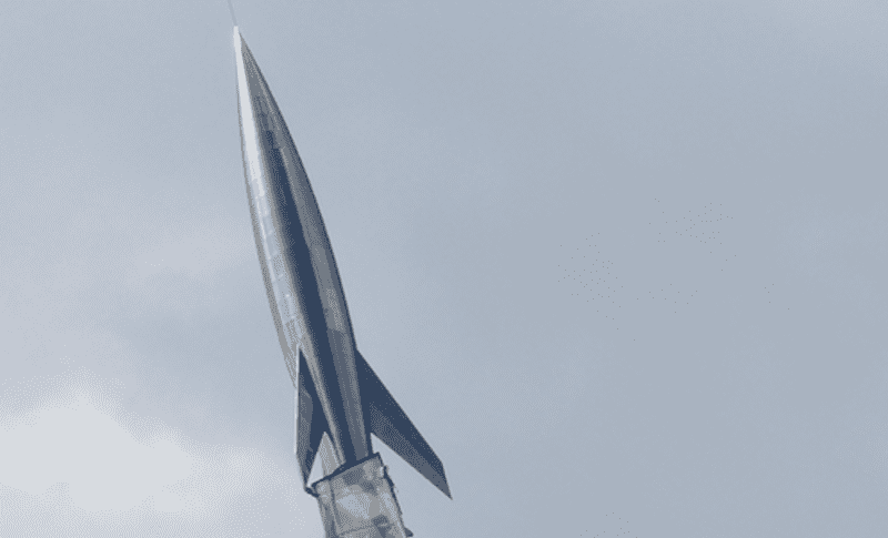Německá raketa V-2 na sovětském Památníku pokořitelů kosmu. I takové jsou paradoxy dějin techniky