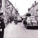 Bastien-Thiry - Charles de Gaulle s policejním doprovodem ve voze Citroen DS – wikipedia