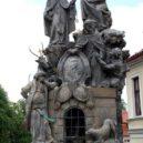 Sv. Felix - Sv. Jan z Mathy, Felix z Valois a Ivan na Karlově mostě – wikipedie